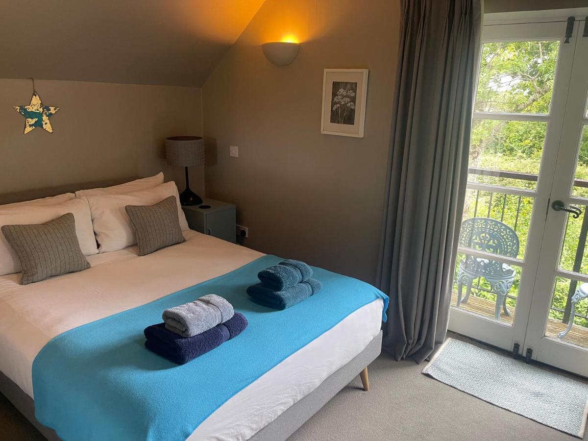 Carp'S Rise Cottage Somerford Keynes エクステリア 写真