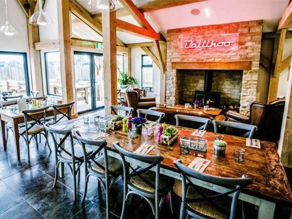 Carp'S Rise Cottage Somerford Keynes エクステリア 写真
